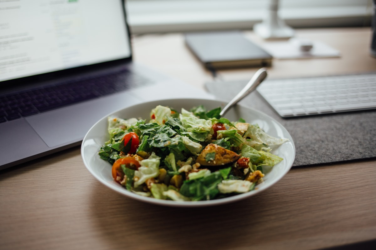 Buddha Bowl con tofu e verdure
